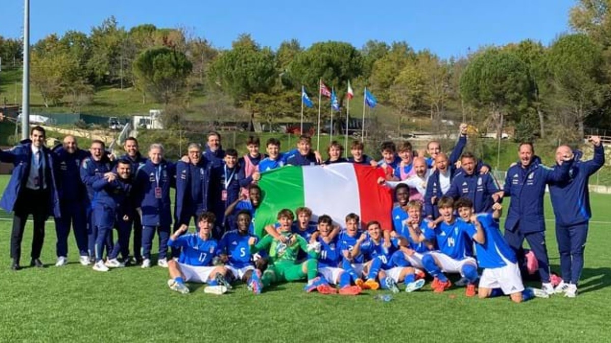 Italia U17. Azzurrini da record: 7-0 alla Norvegia e primato a punteggio pieno. Favo: "Siamo cresciuti tanto"